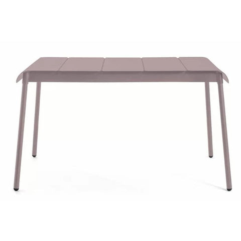 Pink metal outdoor dining table from Mypersnicketyhome.com